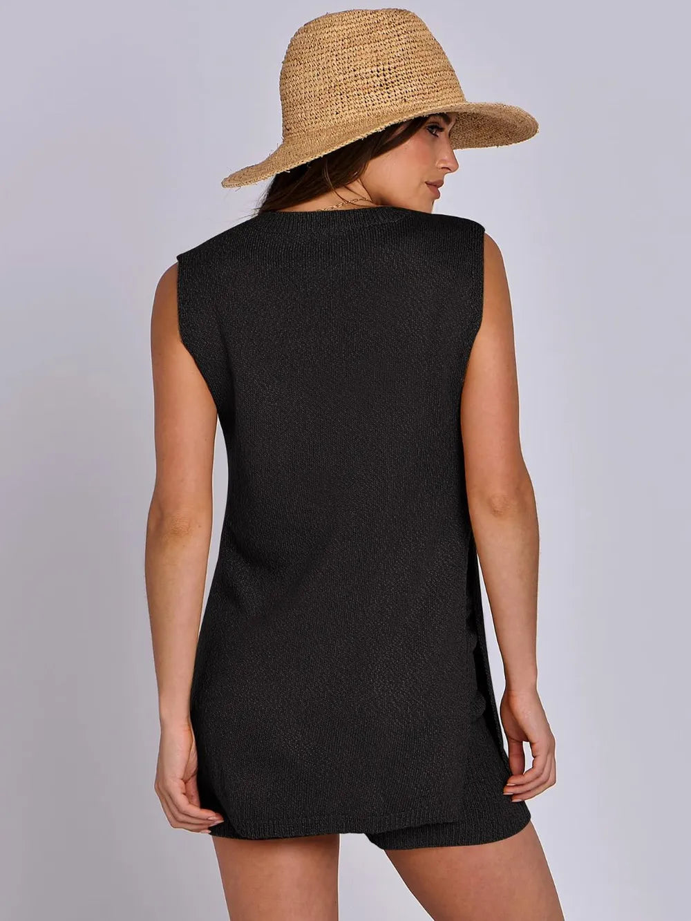knitted sleeveless shorts and woolen set