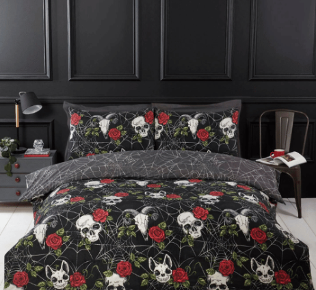 Dark dreams skull and roses