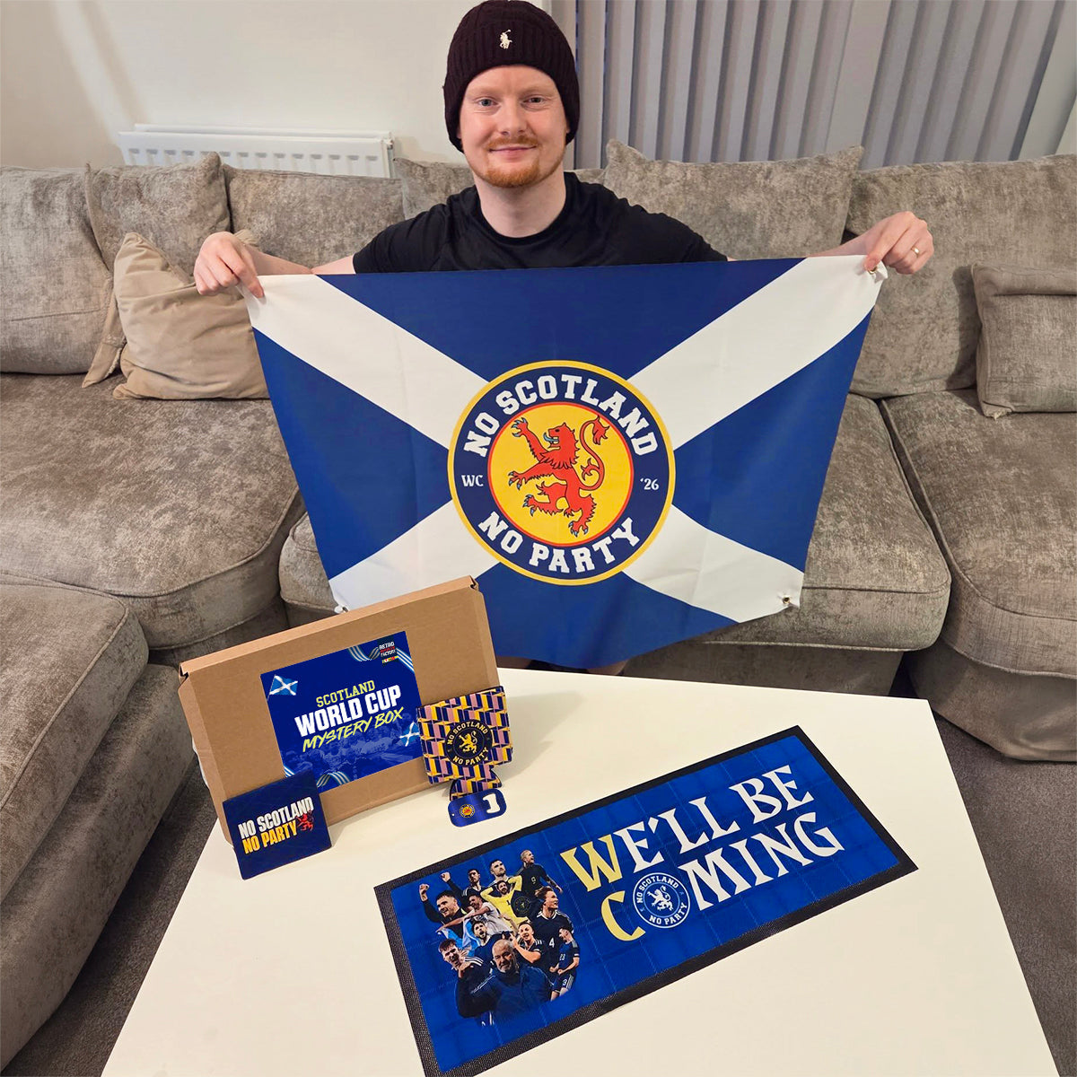 Scotland WC26 Father's Day Bar Box | Retro Man Cave Set