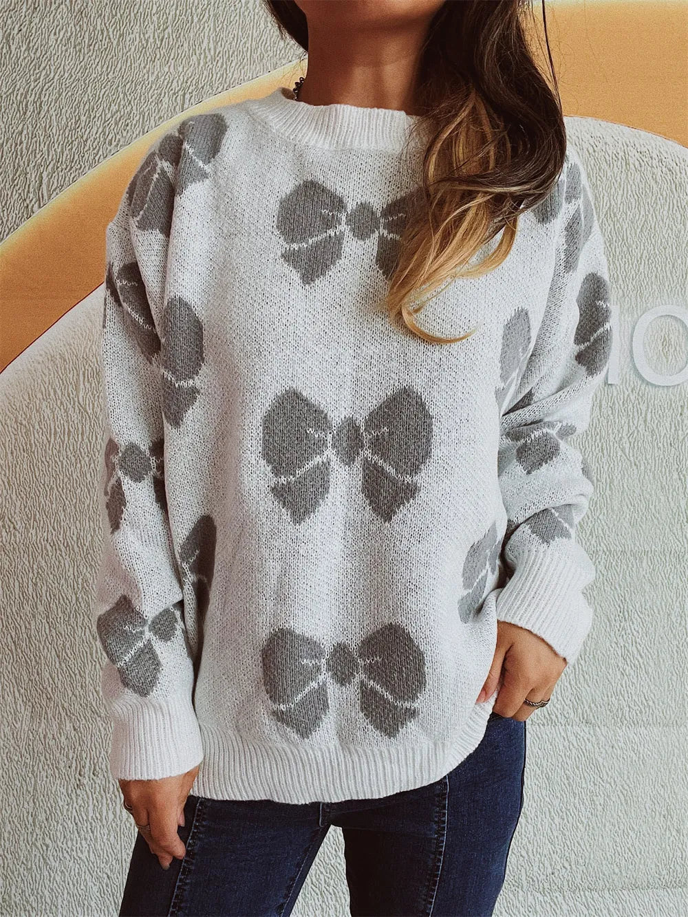 Loose bow sweater