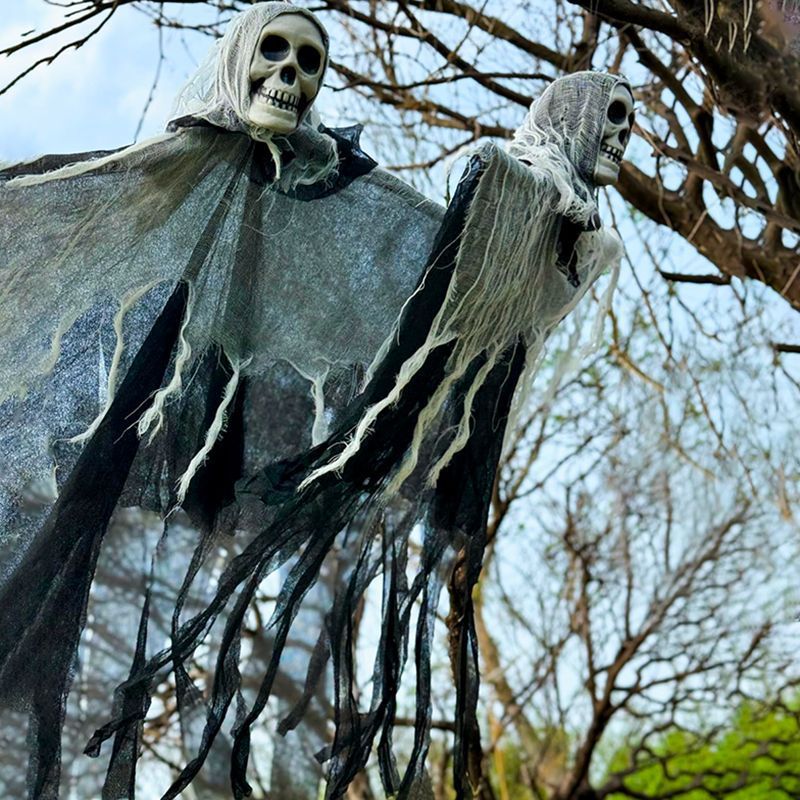 Hanging Ghost Skull Skeleton