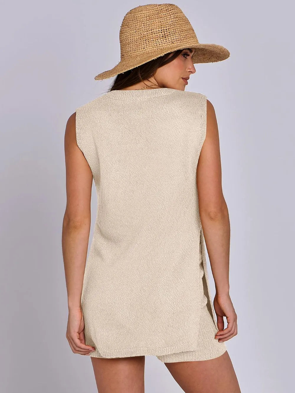 knitted sleeveless shorts and woolen set
