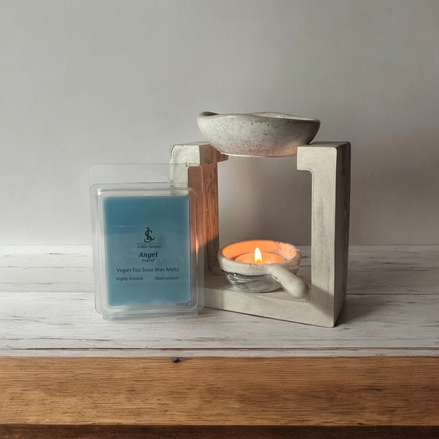 Female Designer Inspired Perfume Fragranced Wax Melts, Snap Bars And Scoopies Quick Select