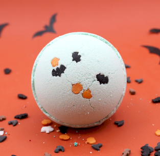 Coconut & Lime Halloween Bath Bomb