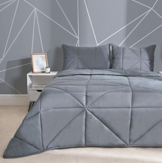 Coverless Geo Quilted 7.5 Tog Duvet Set