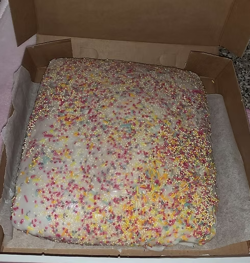 Old school cake - full tray